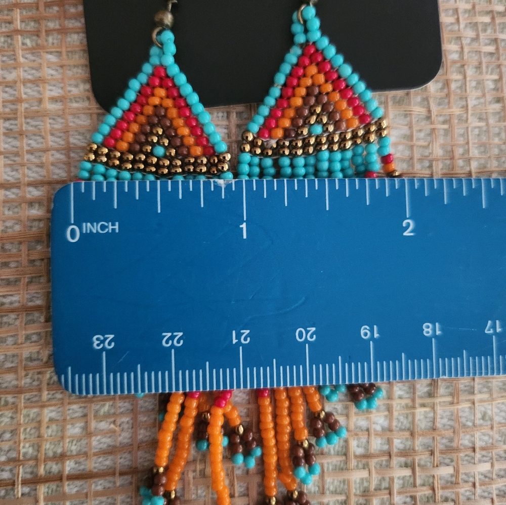 Colorful Beaded Dangle Earrings Native American Style - Picture 8 of 9